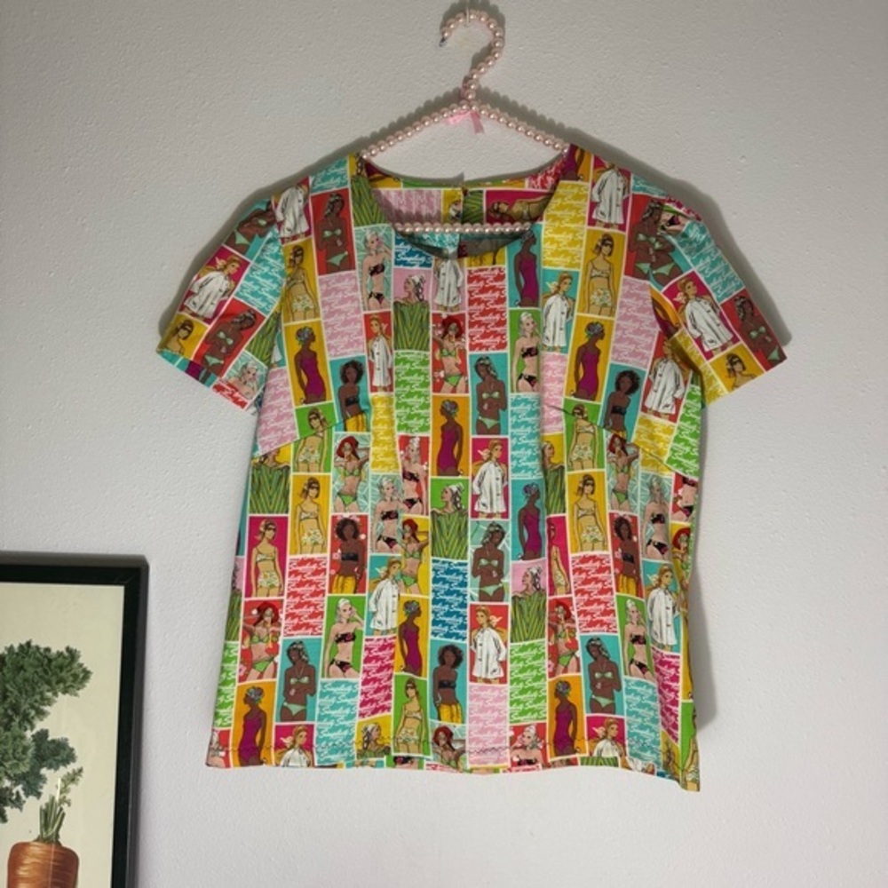 Home sewn Simplicity Vintage summer ladies print scrub  top